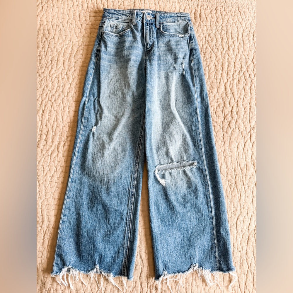 Altar'd State Light Blue Distressed Denim Jeans - 25